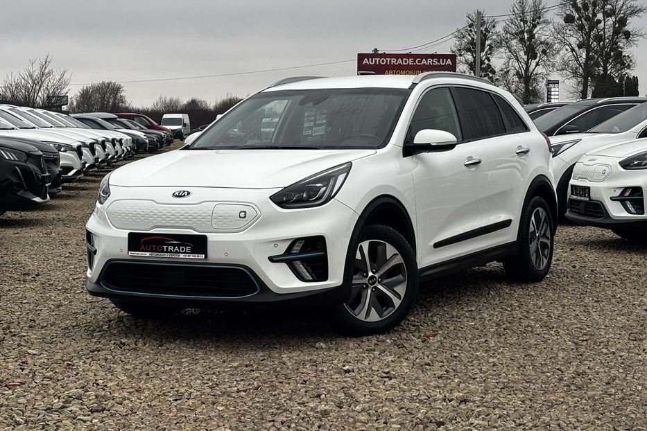 Продам Kia Niro Prestige 64 кВт авто у Львові 2020 года в Львове