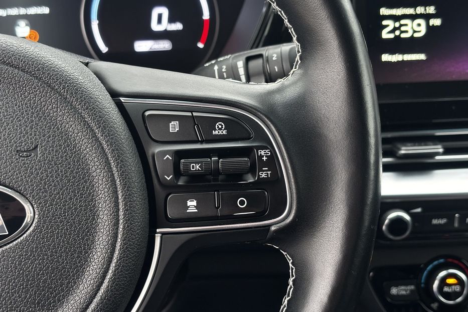 Продам Kia Niro Prestige 64 кВт авто у Львові 2020 года в Львове