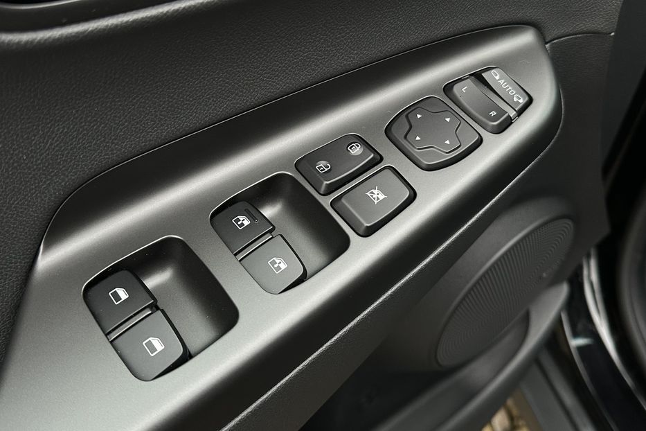 Продам Hyundai Kona 64kWhМакс.комплектація PREMIUM 2021 года в Львове