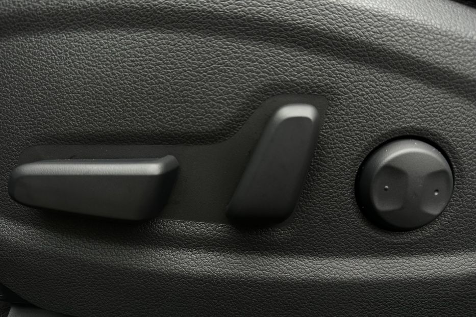 Продам Hyundai Kona 64kWhМакс.комплектація PREMIUM 2021 года в Львове