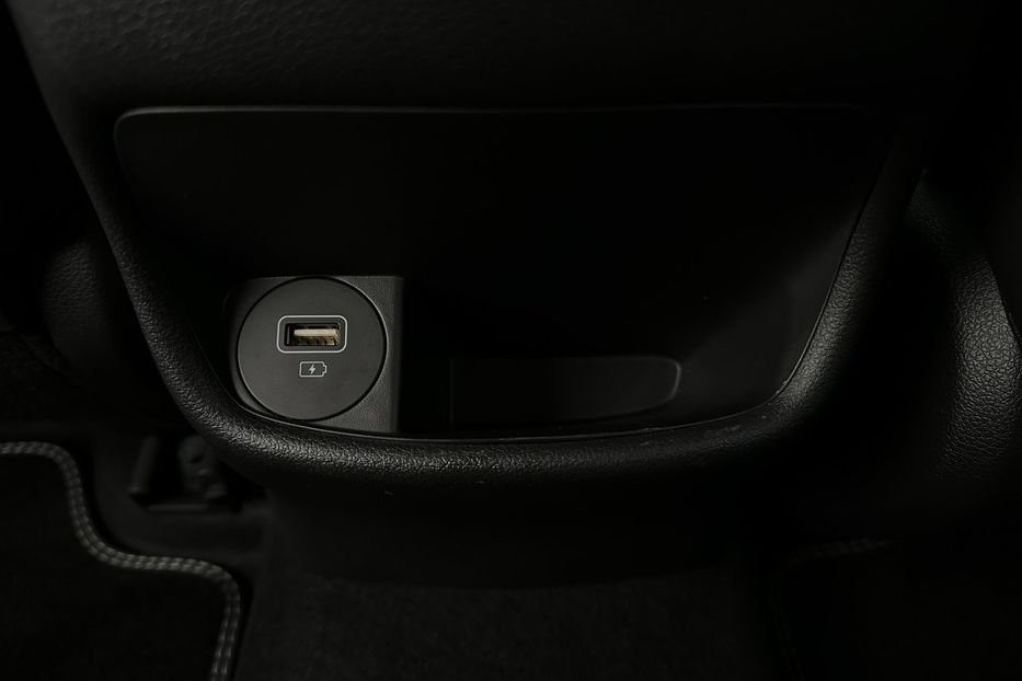 Продам Hyundai Kona 64kWhМакс.комплектація PREMIUM 2021 года в Львове