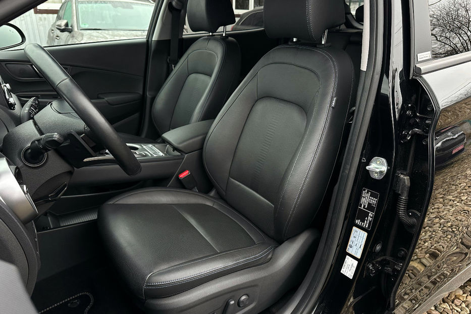 Продам Hyundai Kona 64kWhМакс.комплектація PREMIUM 2021 года в Львове