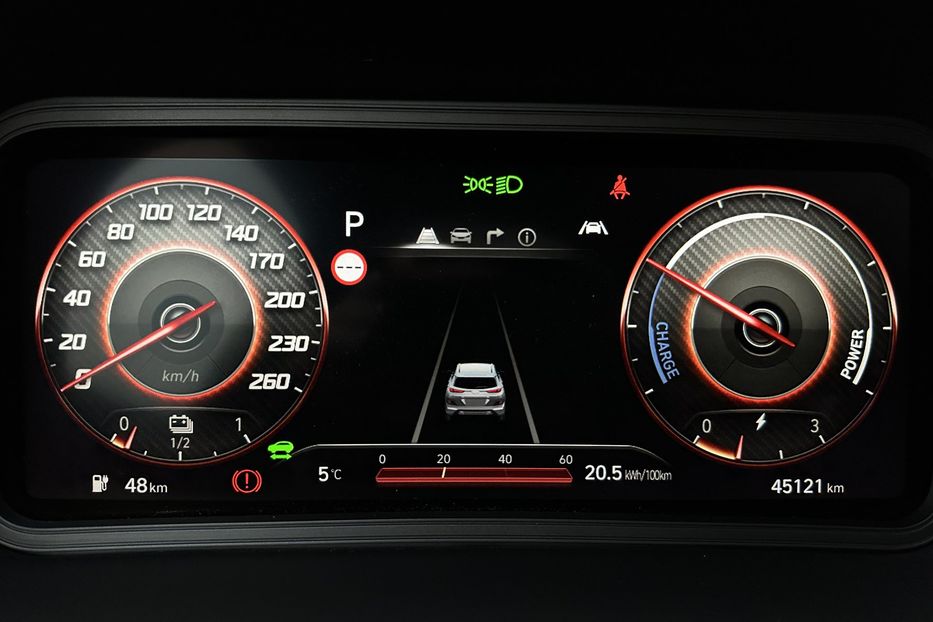 Продам Hyundai Kona 64kWhМакс.комплектація PREMIUM 2021 года в Львове