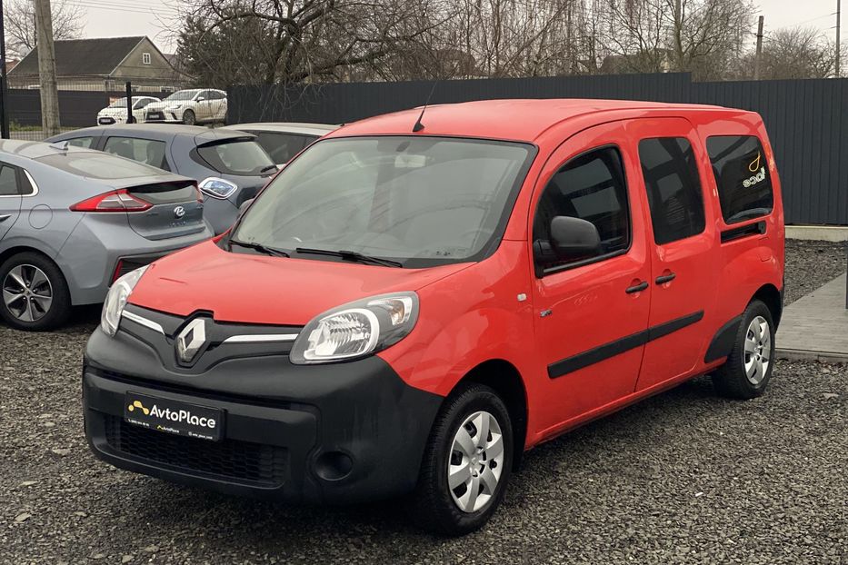 Продам Renault Kangoo пасс. 5 місць 2019 года в Луцке