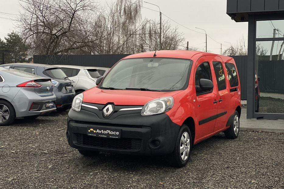 Продам Renault Kangoo пасс. 5 місць 2019 года в Луцке
