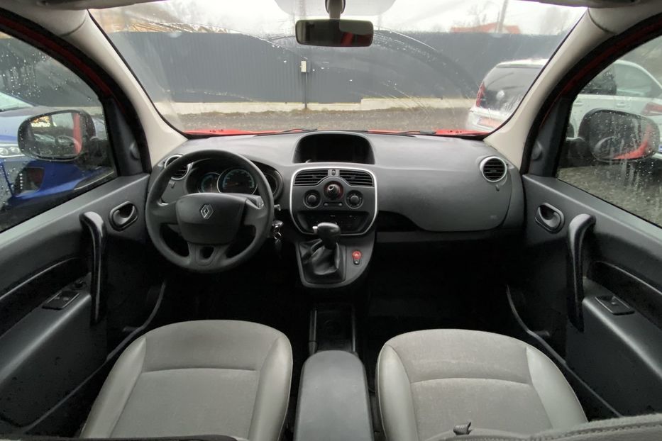 Продам Renault Kangoo пасс. 5 місць 2019 года в Луцке