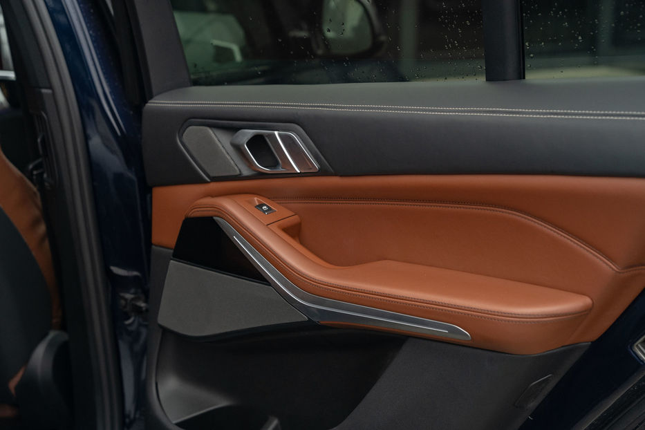 Продам BMW X5 45e xDrive 2022 года в Черновцах