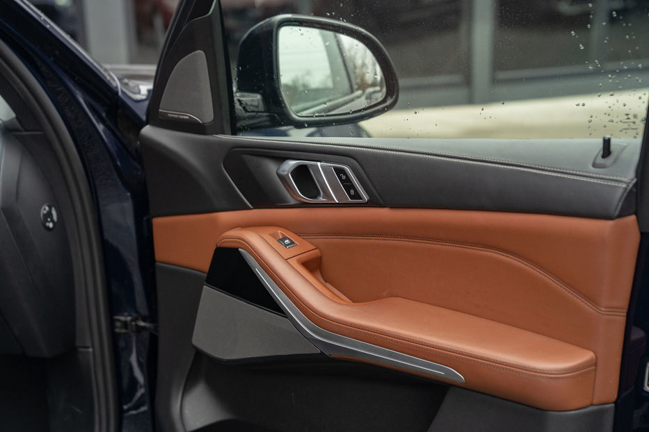 Продам BMW X5 45e xDrive 2022 года в Черновцах