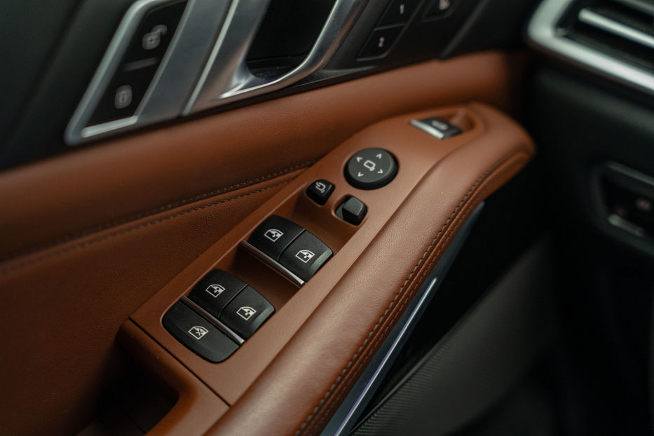 Продам BMW X5 45e xDrive 2022 года в Черновцах