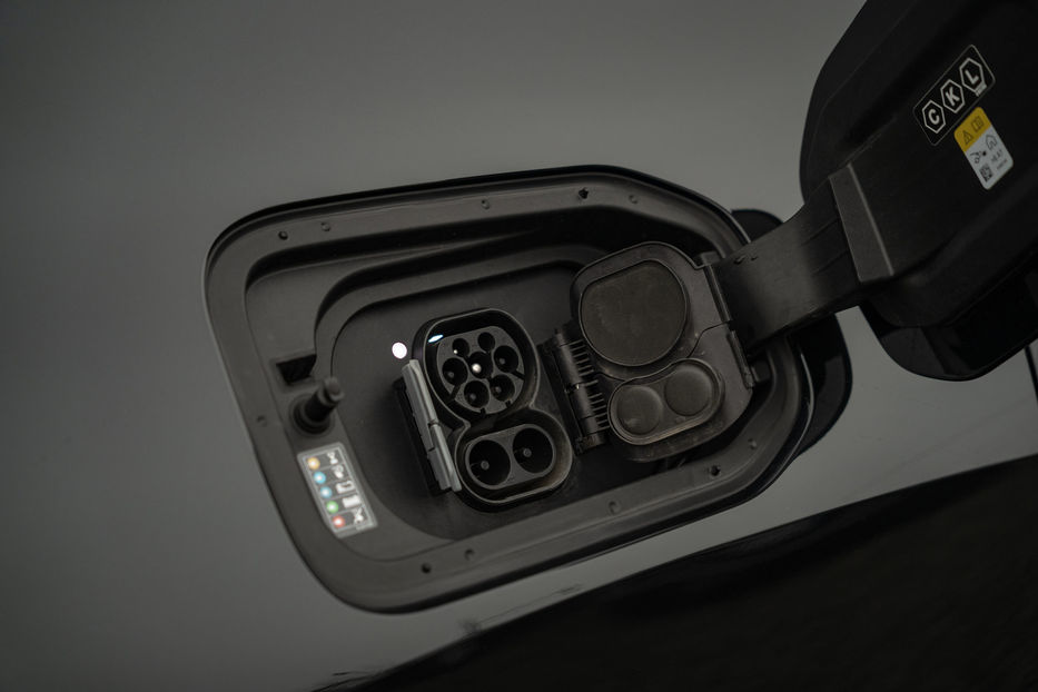 Продам BMW iX xDrive50 2022 года в Черновцах