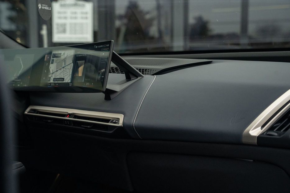 Продам BMW iX xDrive50 2022 года в Черновцах