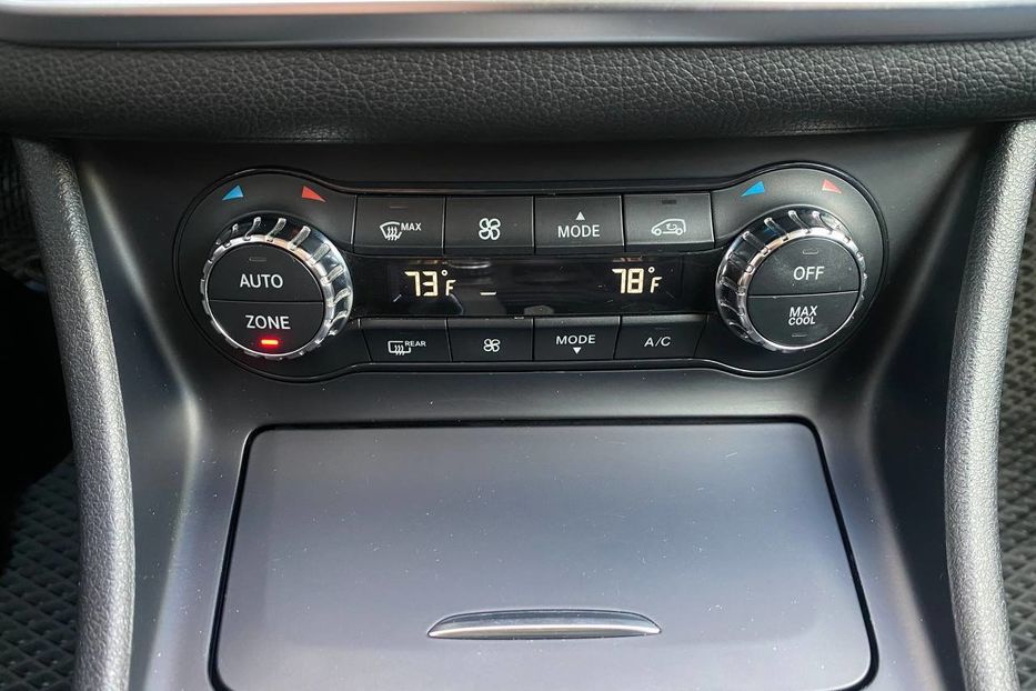 Продам Mercedes-Benz GLA-Class 2016 года в Днепре