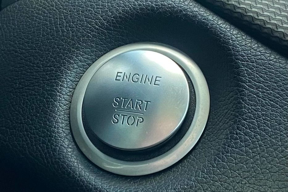 Продам Mercedes-Benz GLA-Class 2016 года в Днепре