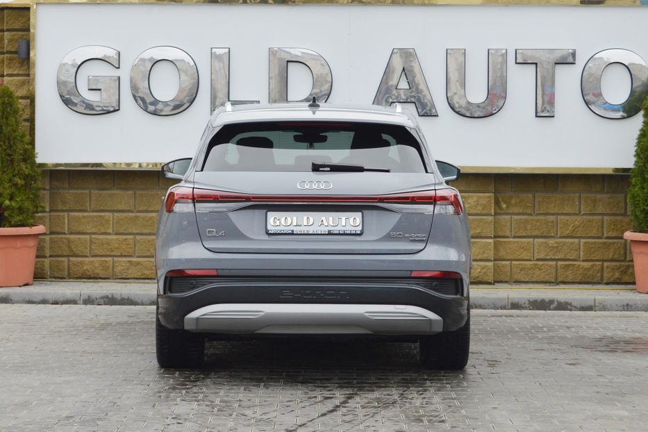 Продам Audi E-Tron Q4  2022 года в Одессе