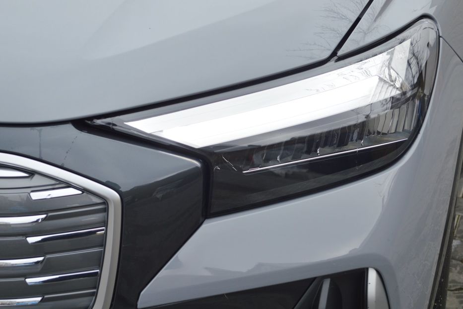 Продам Audi E-Tron Q4  2022 года в Одессе