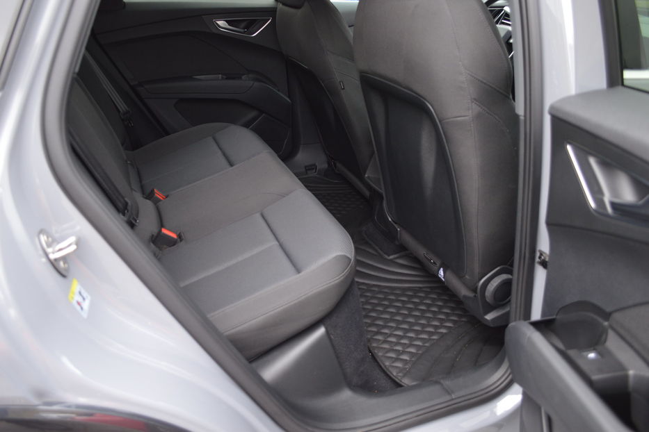 Продам Audi E-Tron Q4  2022 года в Одессе