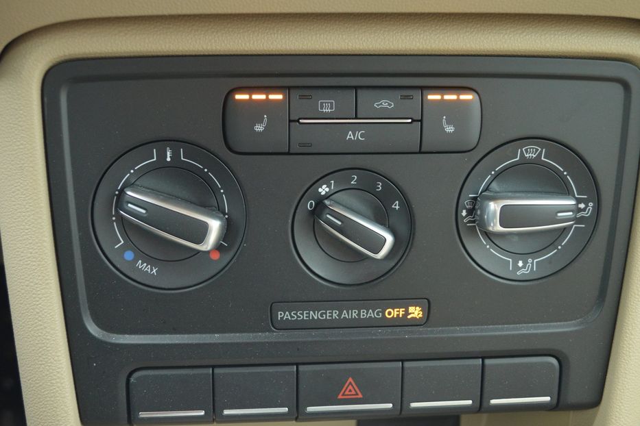 Продам Volkswagen Beetle Turbo 2015 года в Одессе