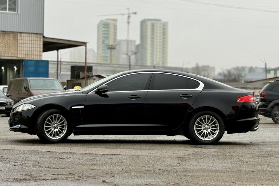 Продам Jaguar XF 2012 года в Киеве