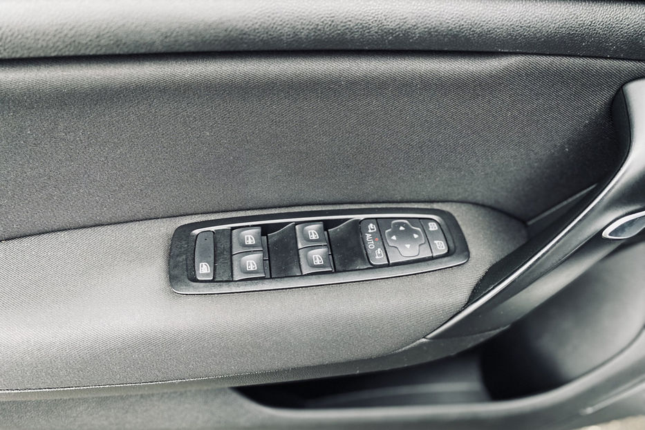 Продам Renault Megane 1.5 Energy dCi EDC 2017 года в Киеве