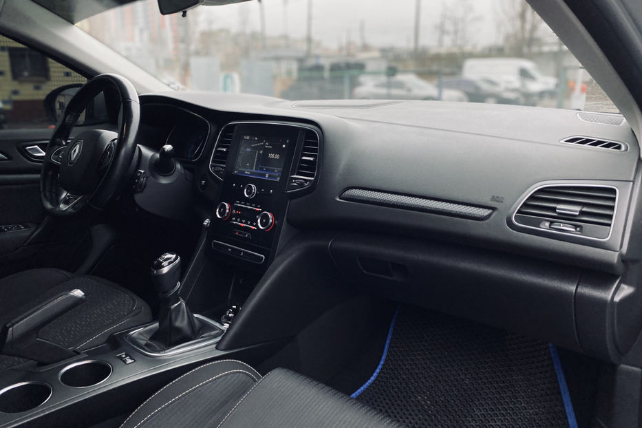 Продам Renault Megane 1.5 Energy dCi EDC 2017 года в Киеве