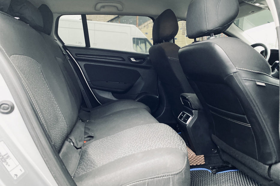 Продам Renault Megane 1.5 Energy dCi EDC 2017 года в Киеве