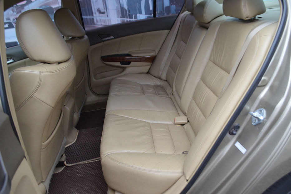 Продам Honda Accord 2.4 AT 201 к.с. 2007 года в Киеве