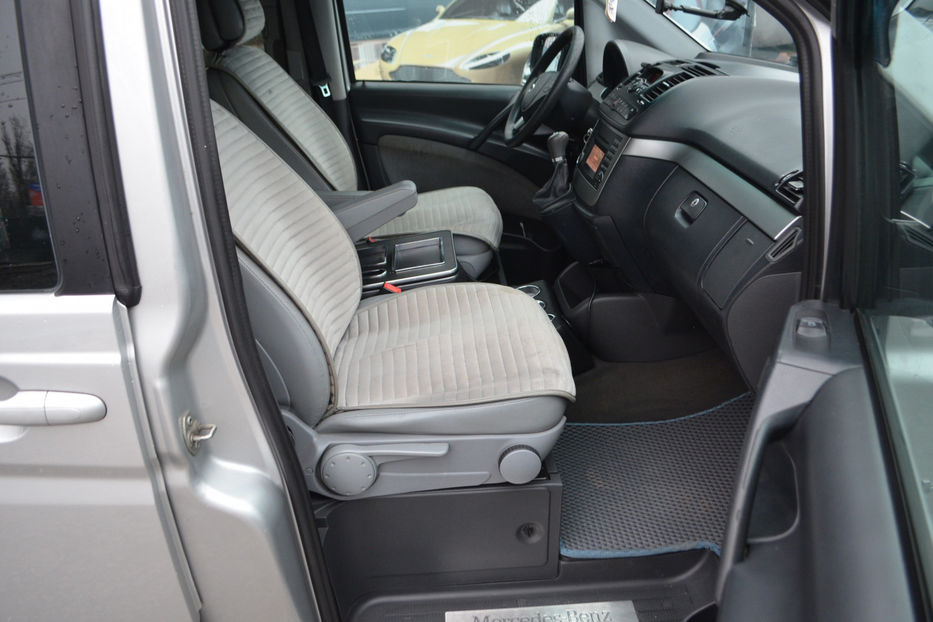 Продам Mercedes-Benz Viano пасс.  V 350 3.5 АТ  2012 года в Киеве