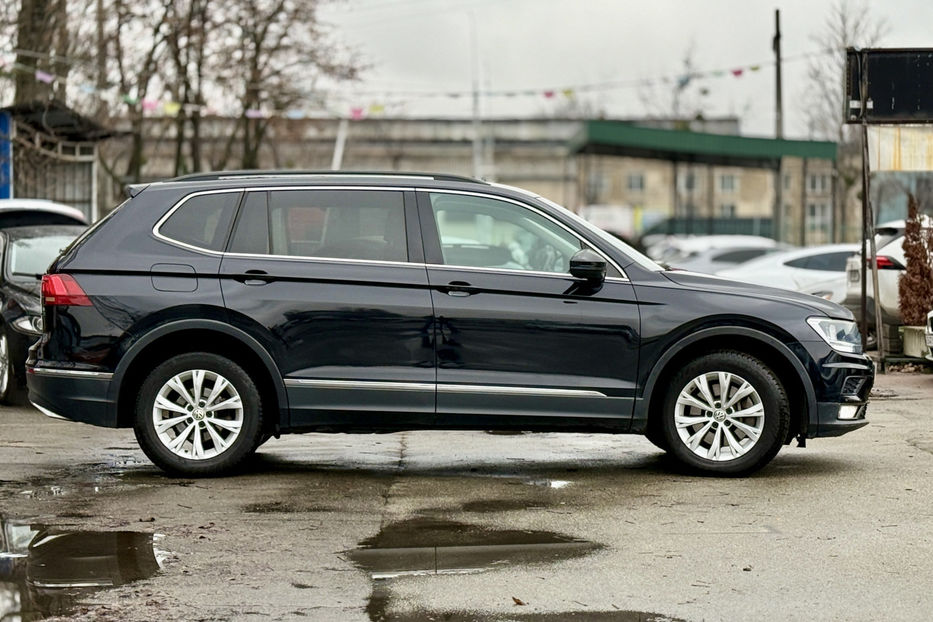 Продам Volkswagen Tiguan 2.0 TSI АT (184 к.с.) 4Motion  2018 года в Киеве