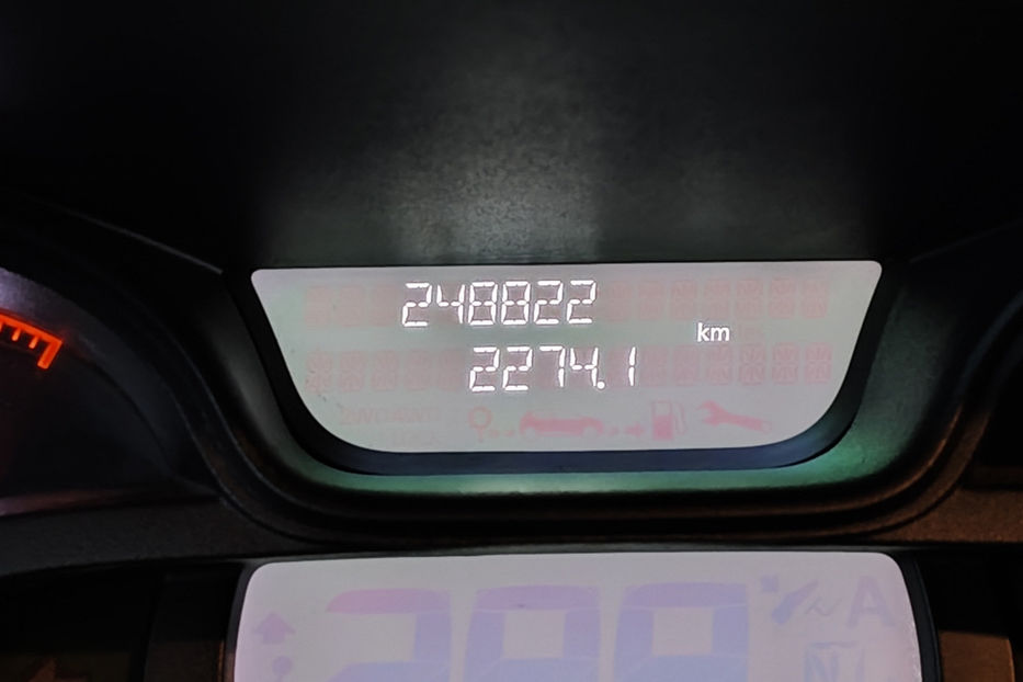 Продам Opel Vivaro груз. 1.6 MT (145 к.с.) 2017 года в Киеве