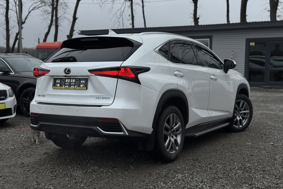 Продам Lexus NX 200 COMIS 2018 года в г. Умань, Черкасская область