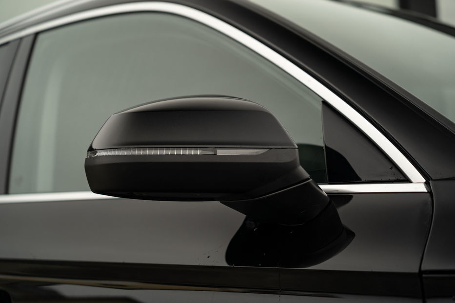 Продам Audi Q5 Prestige 2018 года в Черновцах