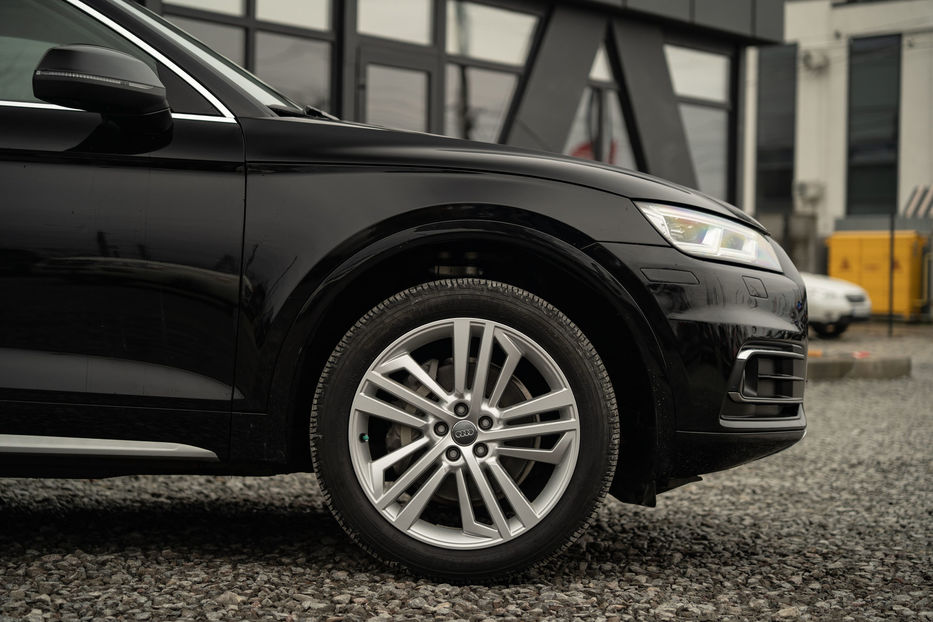 Продам Audi Q5 Prestige 2018 года в Черновцах