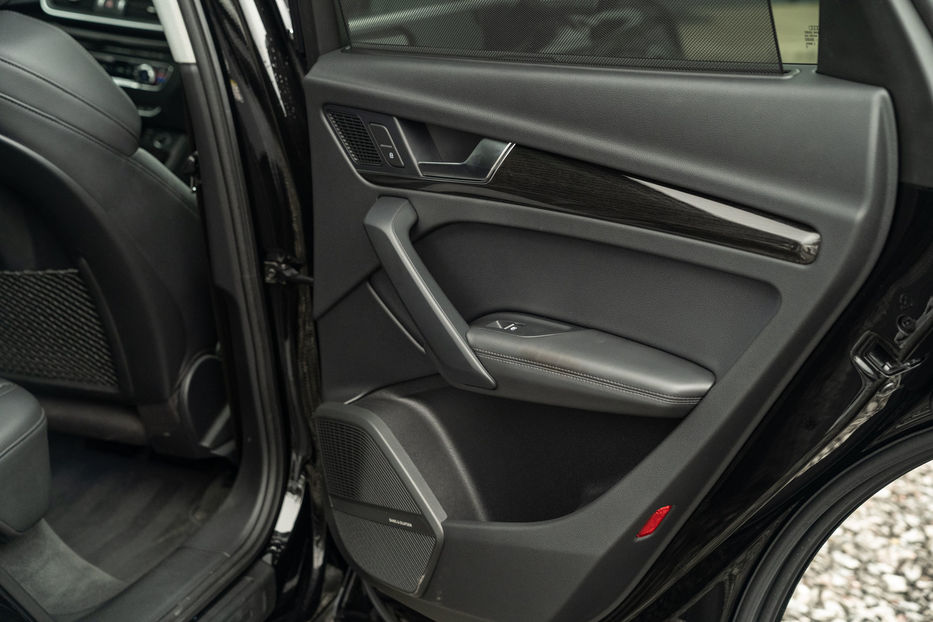 Продам Audi Q5 Prestige 2018 года в Черновцах