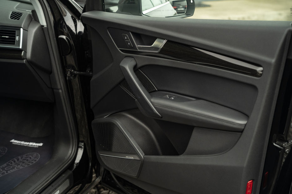 Продам Audi Q5 Prestige 2018 года в Черновцах