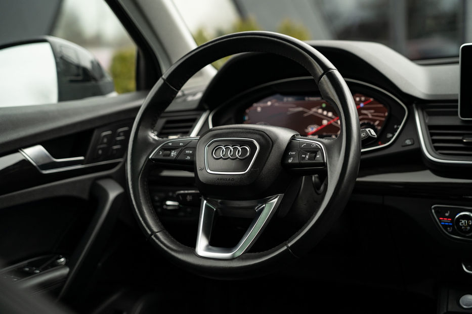 Продам Audi Q5 Prestige 2018 года в Черновцах