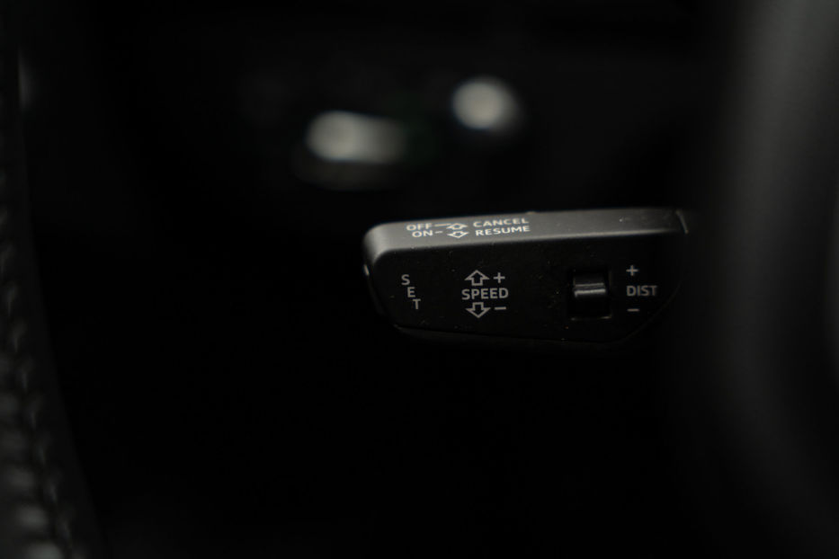 Продам Audi Q5 Prestige 2018 года в Черновцах