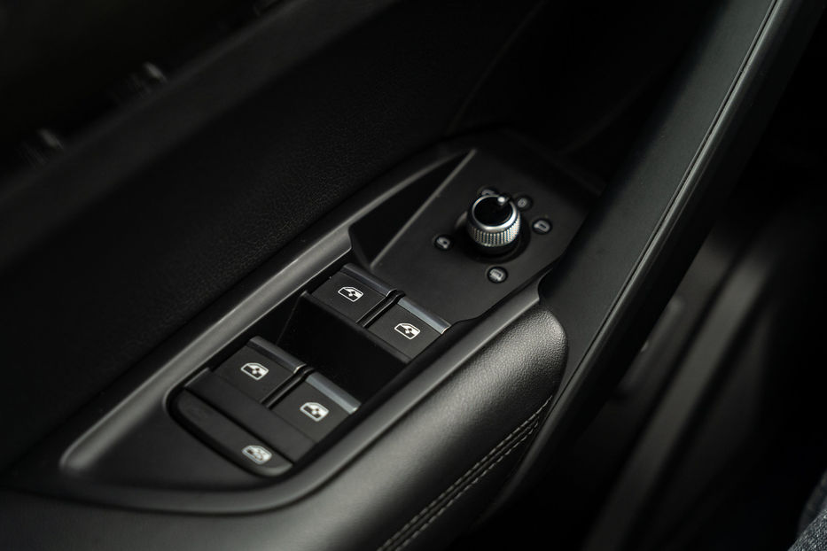 Продам Audi Q5 Prestige 2018 года в Черновцах