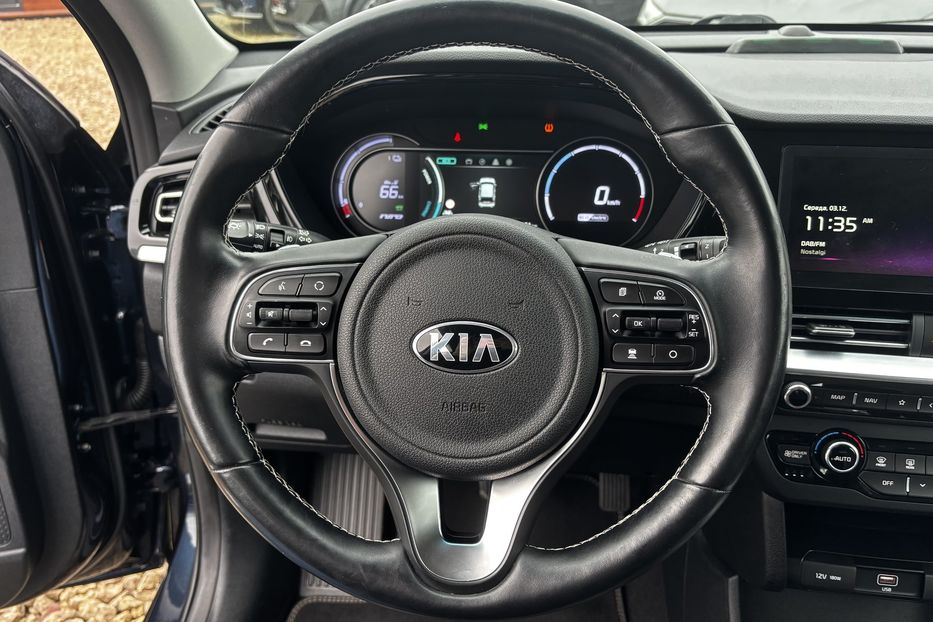 Продам Kia Niro 64квт 2020 года в Львове