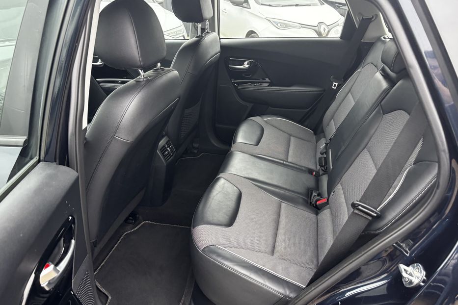 Продам Kia Niro 64квт 2020 года в Львове