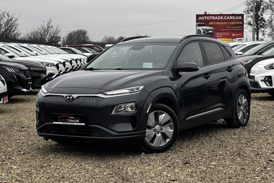 Продам Hyundai Kona 64квт авто у Львові  2020 года в Львове