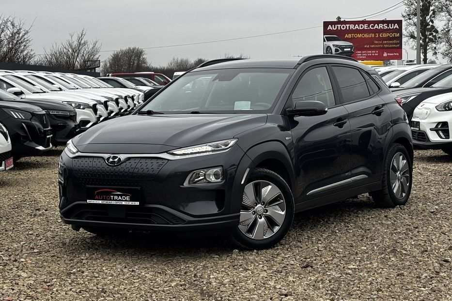 Продам Hyundai Kona 64квт авто у Львові  2020 года в Львове