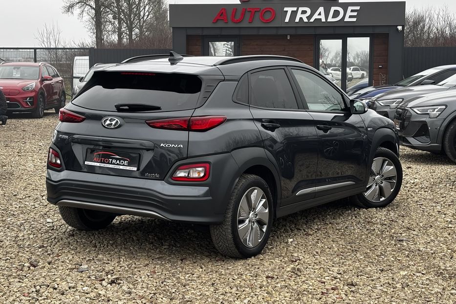 Продам Hyundai Kona 64квт авто у Львові  2020 года в Львове