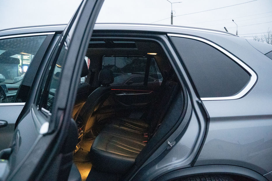 Продам BMW X5 35i xDrive 2015 года в Черновцах