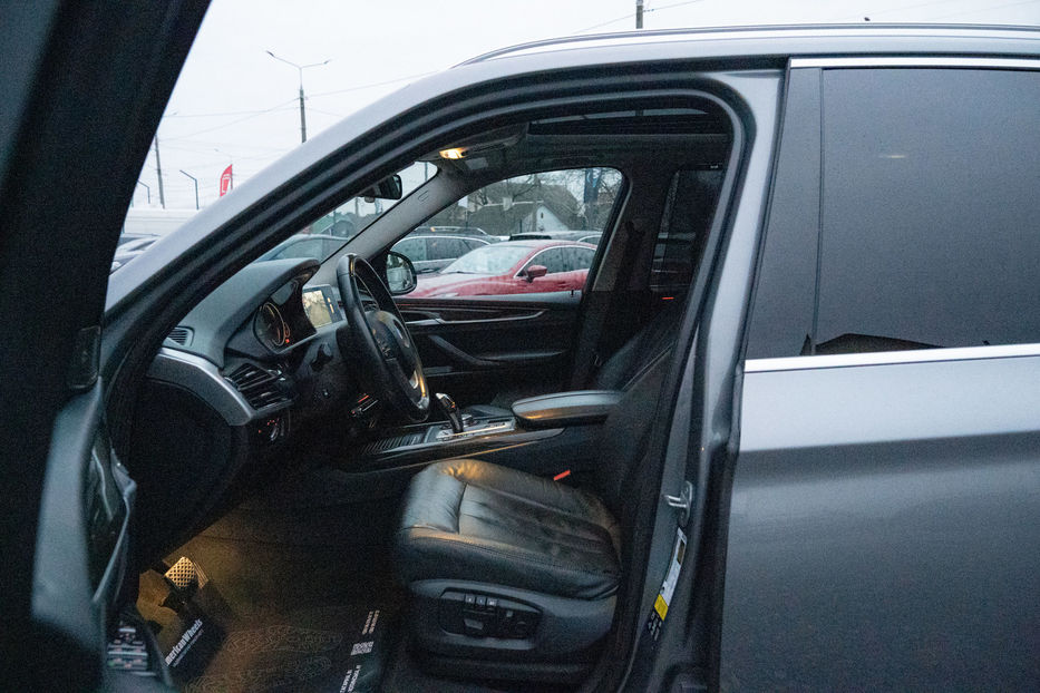 Продам BMW X5 35i xDrive 2015 года в Черновцах