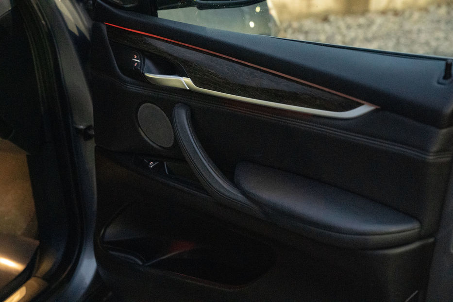 Продам BMW X5 35i xDrive 2015 года в Черновцах