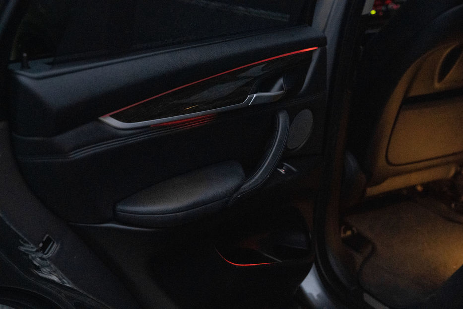 Продам BMW X5 35i xDrive 2015 года в Черновцах