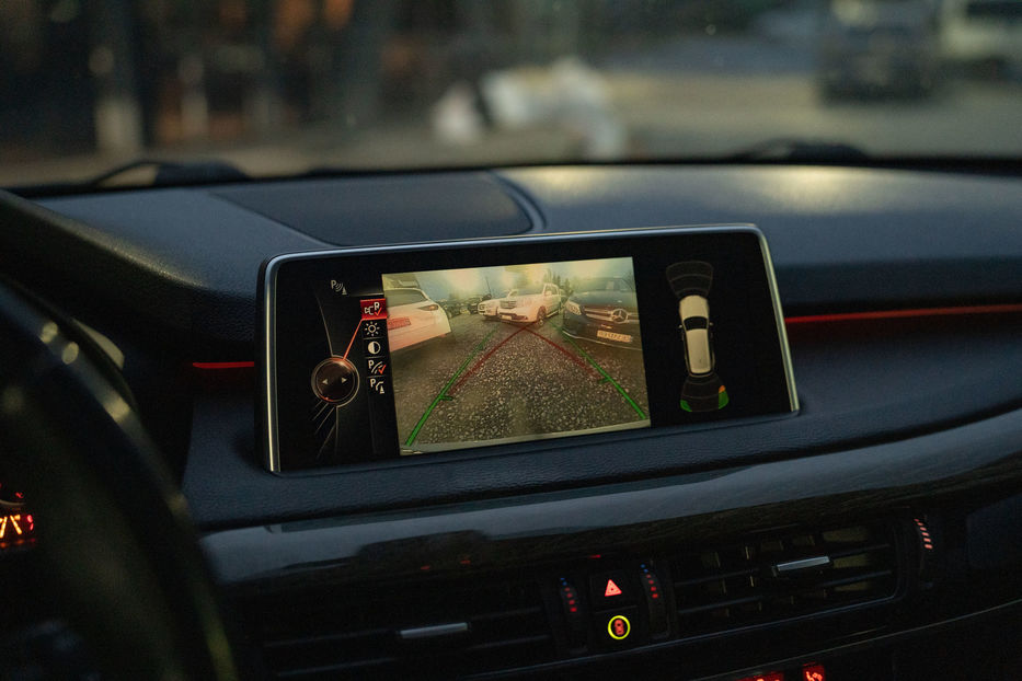 Продам BMW X5 35i xDrive 2015 года в Черновцах