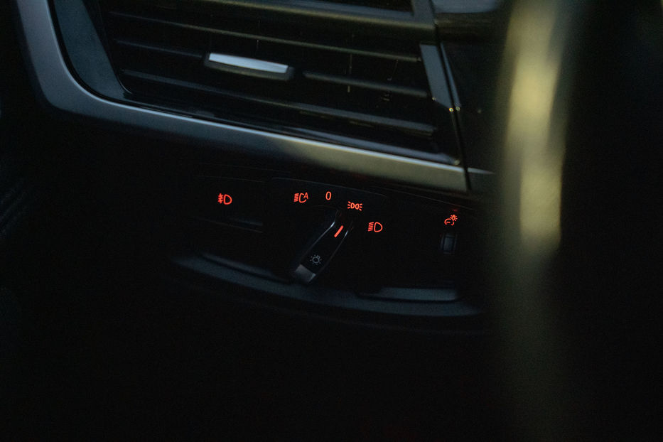 Продам BMW X5 35i xDrive 2015 года в Черновцах