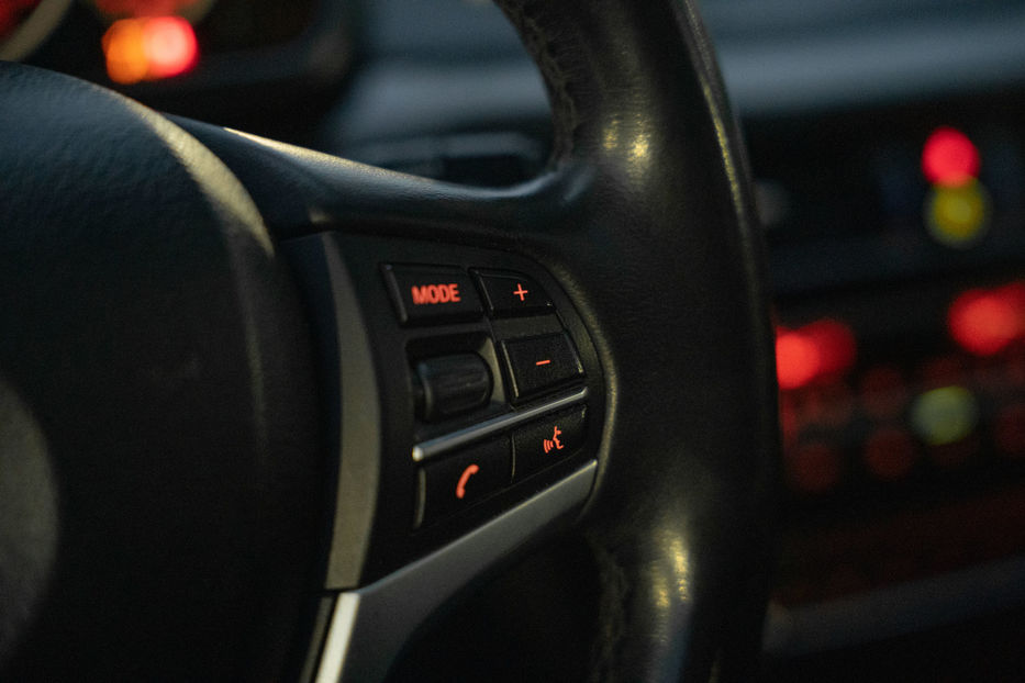 Продам BMW X5 35i xDrive 2015 года в Черновцах