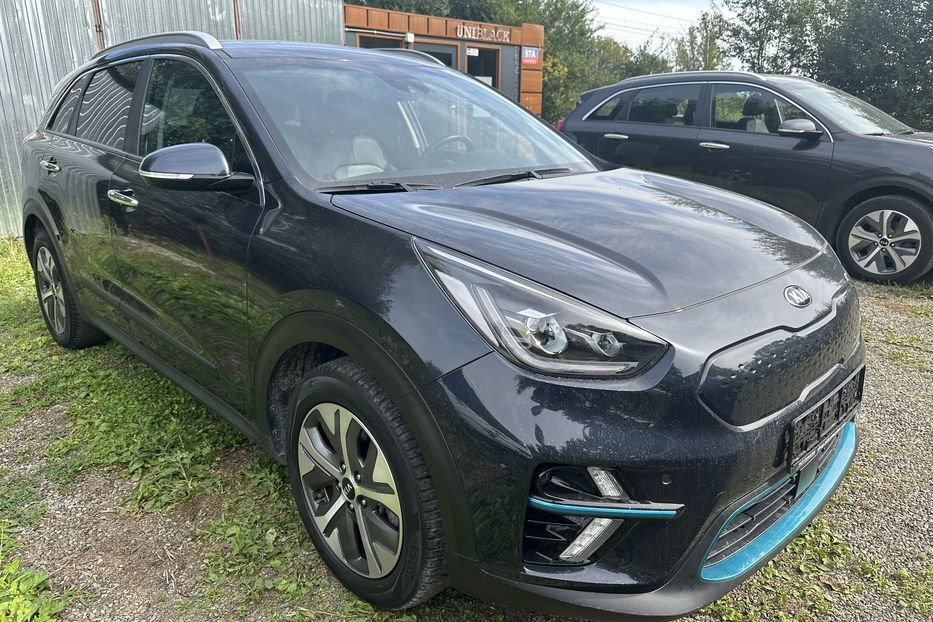 Продам Kia Niro 64квт  2021 года в Львове